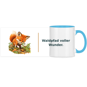 Waldpfad voller Wunder – Panorama Tasse zweifarbig