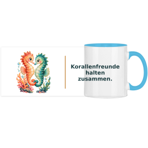 Korallenfreunde halten zusammen – Panorama Tasse zweifarbig